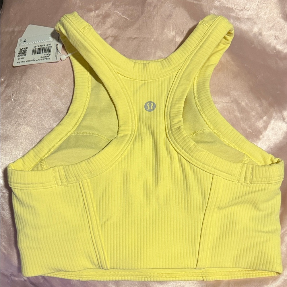 Ribbed Nulu High Neck Yoga Bra w/ Matching Scrunchies ☀️